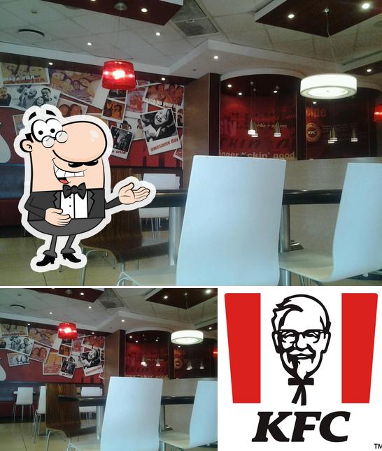 Regarder la photo de KFC Daveyton Campus