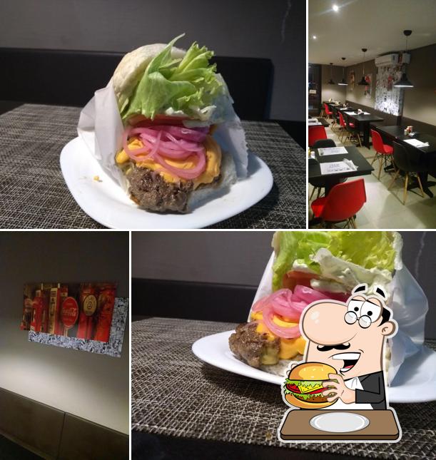 Hambúrguer em Top Burger Itaim