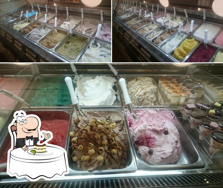 Gelateria Malibù serve un'ampia gamma di dolci