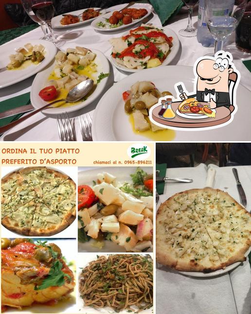 Scegli tra le svariate varianti di pizza