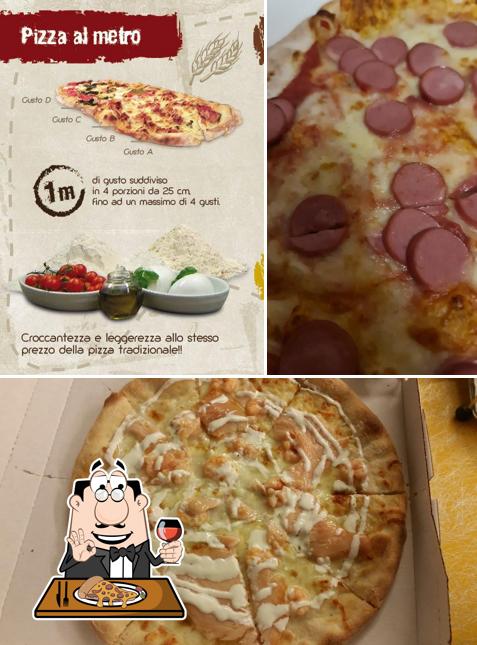 Scegli tra le svariate varianti di pizza