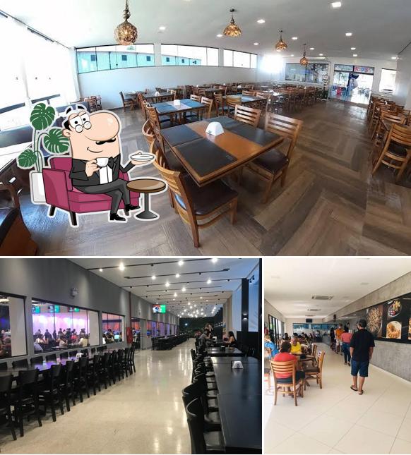 O interior do Boneco de Neve Sorveteria/Pizzaria/ Boliche