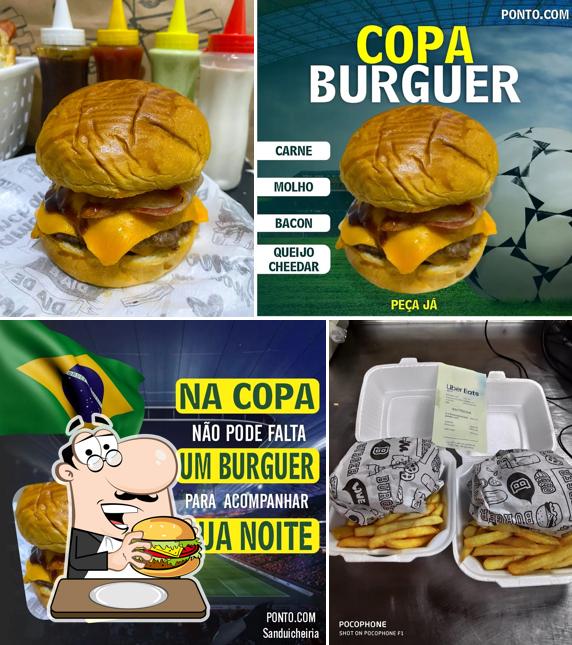 Hambúrguer em Sanduicheria Ponto Com