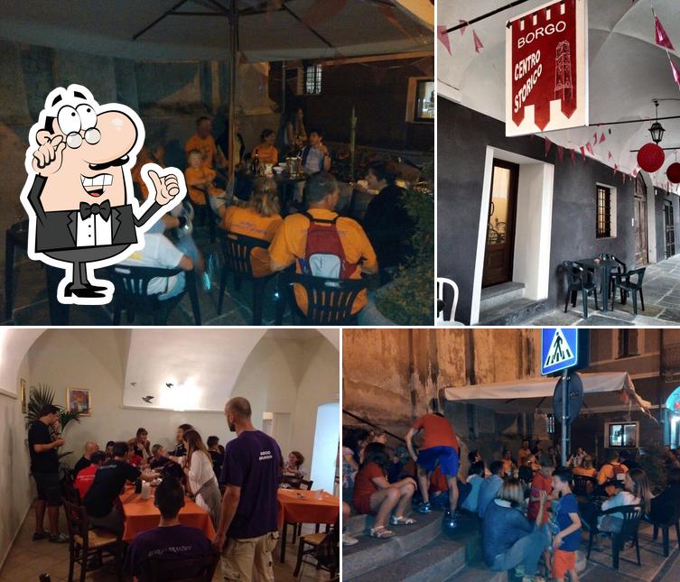 Gli interni di Caffè del centro Bricherasio