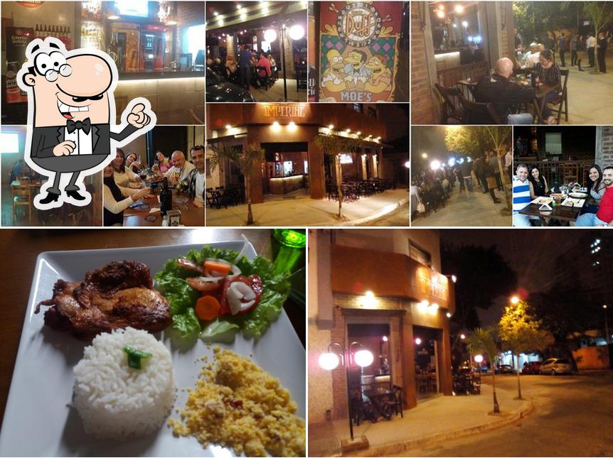 The image of Imperial Bar e Restaurante’s exterior and dessert