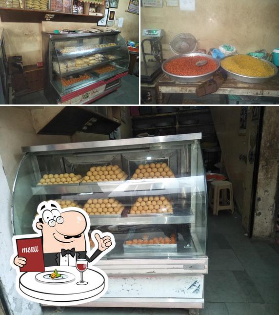 Ishwer Halwai Shop