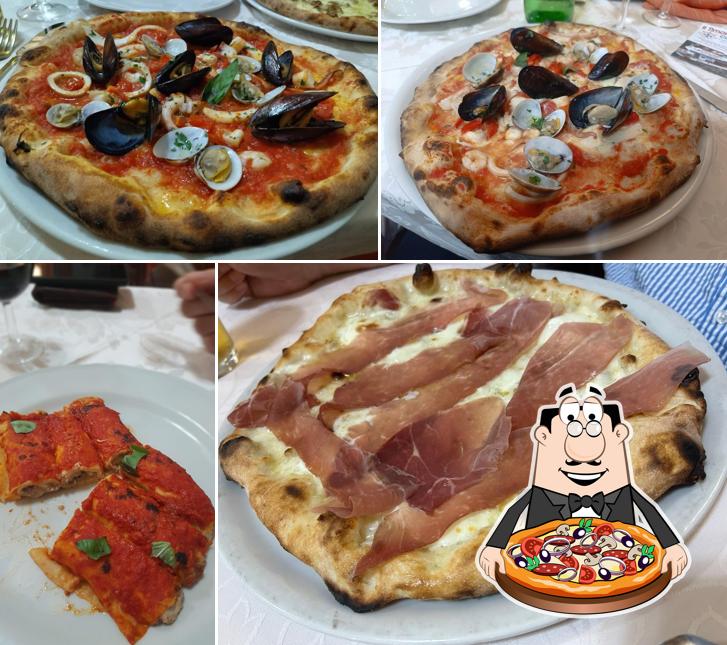 Scegli tra le svariate varianti di pizza