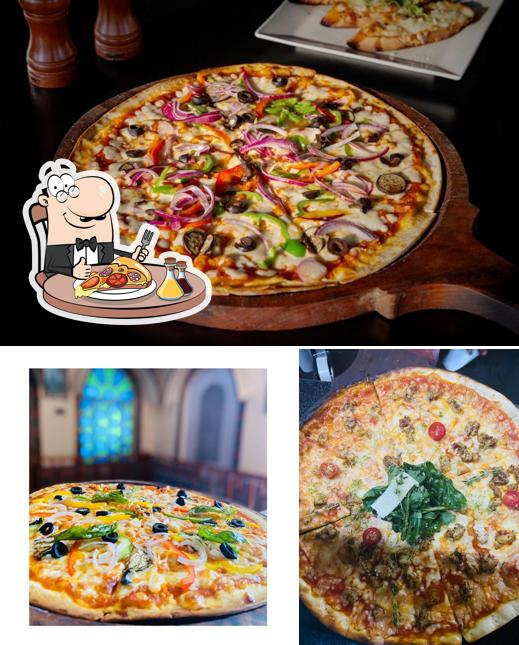 Pick pizza at Morgans place pushkar
