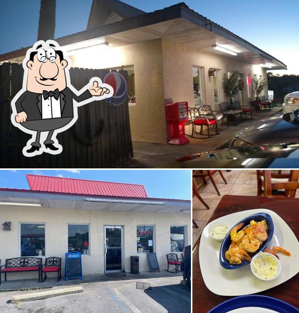 Castaway Seafood Restaurant in Bonifay Restaurant menu and reviews