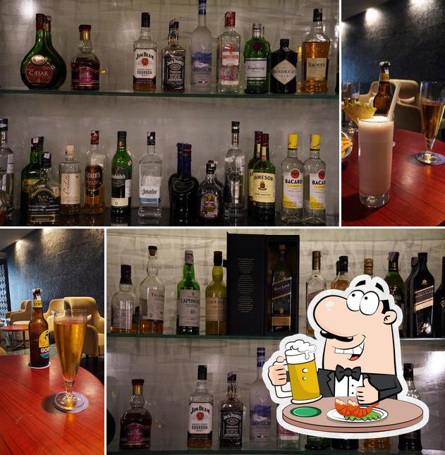 The Bar - Novotel Kochi Infopark