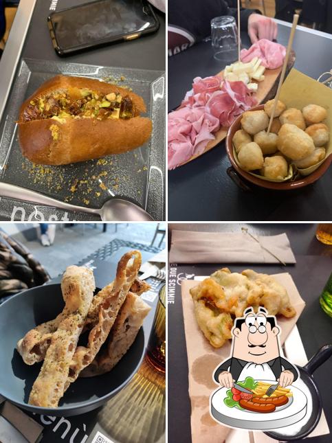 Cibo al Pizzeria Le due scimmie