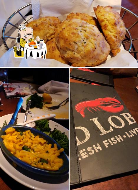 Red Lobster, 320 Universal Dr N in North Haven Restaurant menu and