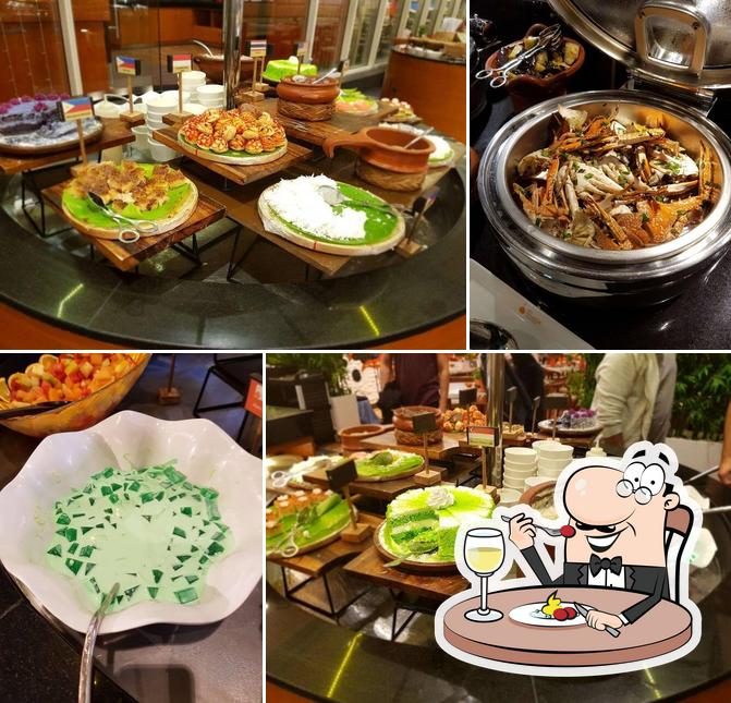Hot Palayok Restaurant & Grill Dubai, Dubai, Wasl Hub Corner of 39th