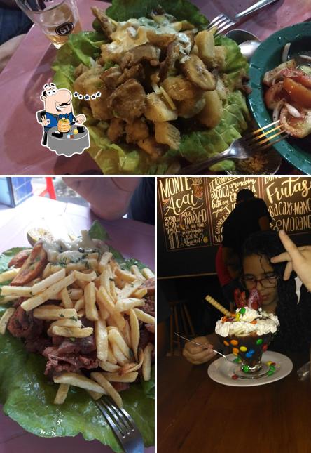 Comida em Bar do Jussaro