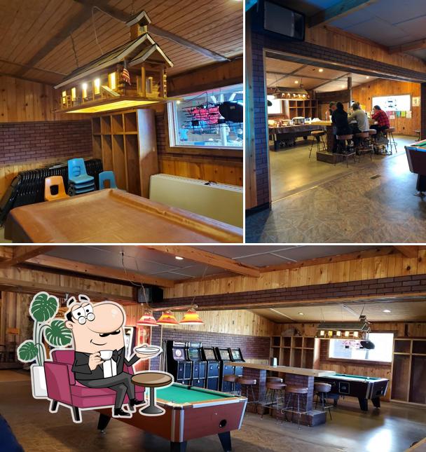Schoolhouse Bar in USA Restaurant reviews