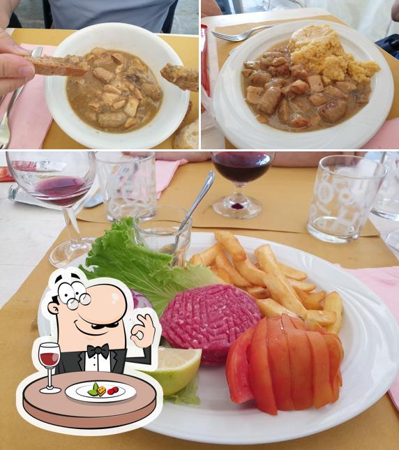 Platti al Trattoria Sacro Monte - nuova gestione