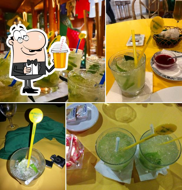 Disfrutra de una bebida en Las Vegas Via Brasil