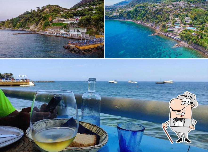 La immagine della esterno e cibo di Ristorante Guarracino Ischia