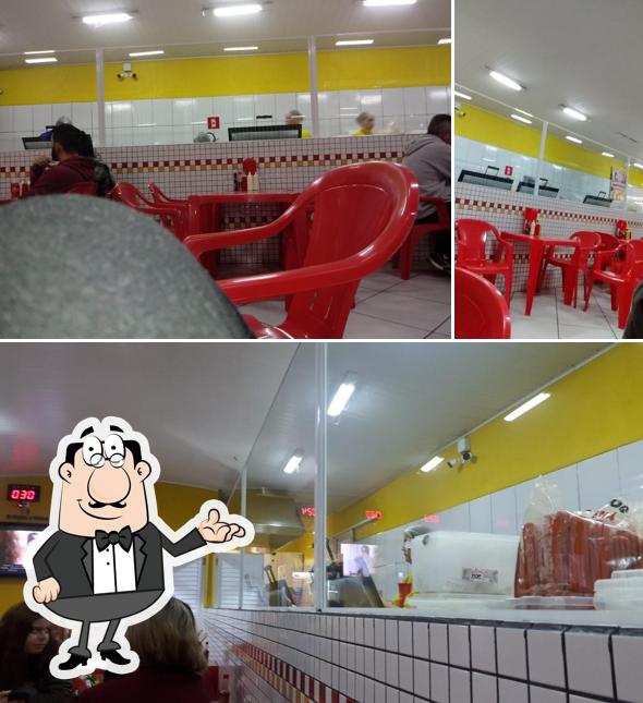 Veja imagens do interior do Hot Dog Yracema