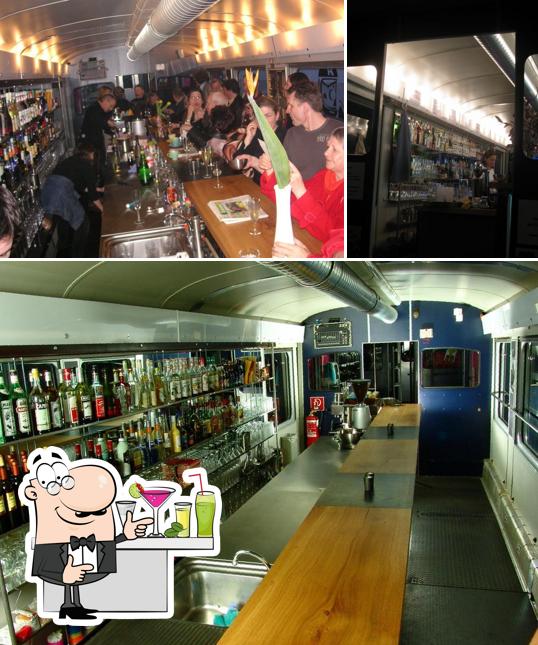 Tra le diverse cose da Fahrbar si possono trovare la bancone da bar e bevanda
