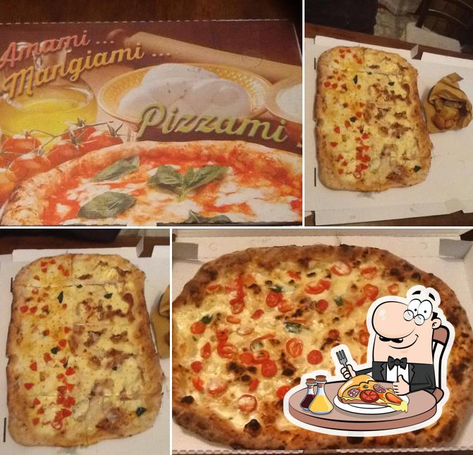 Scegli una pizza a Pizzeria Osteria Di Pulcinella