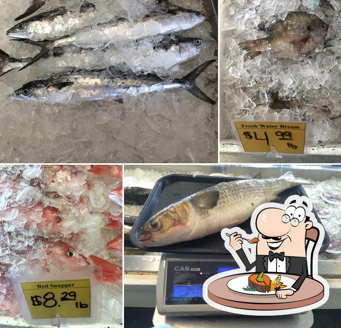 Rollo's Seafood, 6462 Highway 90 in Milton Restaurant menu and reviews