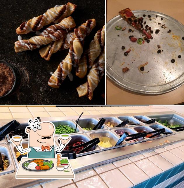 Round Table Pizza, 1791 Marlow Rd in Santa Rosa Restaurant menu and