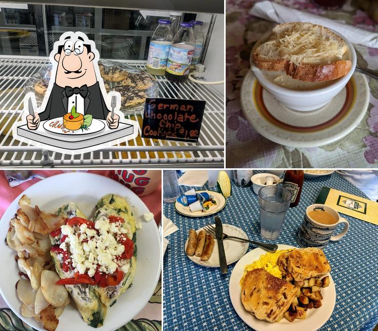 Chef John's Bakery & Cafe in Ludington Restaurant menu and reviews