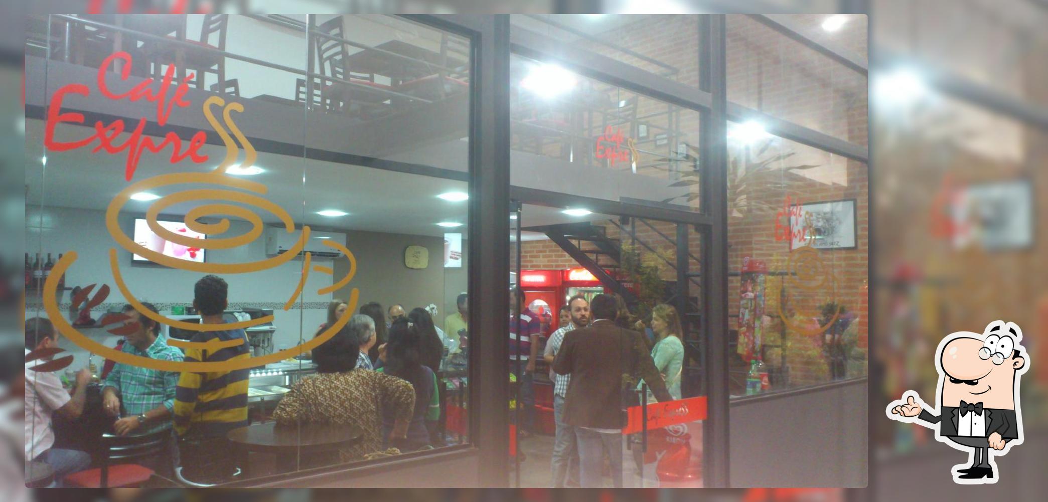 Café Express na Galeria Araçoiaba