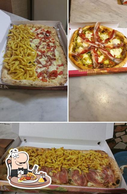 Scegli tra le molte varianti di pizza