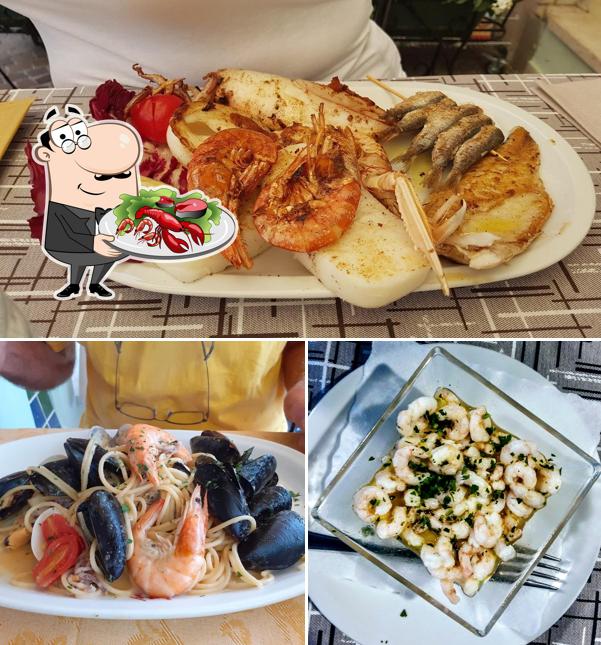 Prenditi tra i vari prodotti di cucina di mare proposti a Osteria Al Gial - CHIUSO