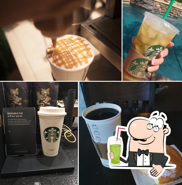 Попробуйте различные напитки, представленные в "Starbucks"
