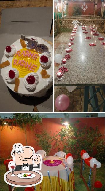 Food at Desi Thath Garden Restaurant