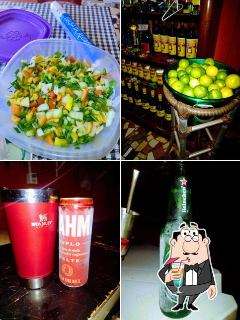 Tuka's Bar