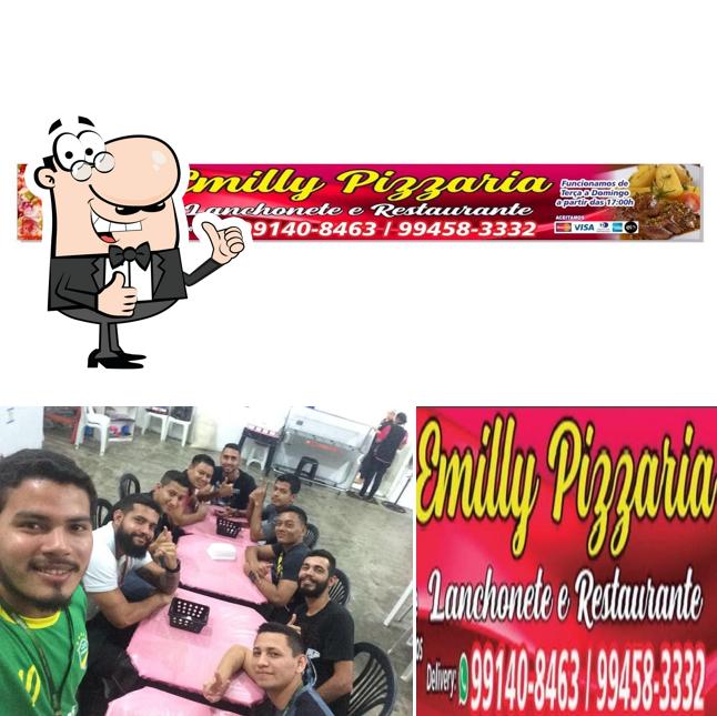 See this picture of Emilly Pizzaria e Lanchonete