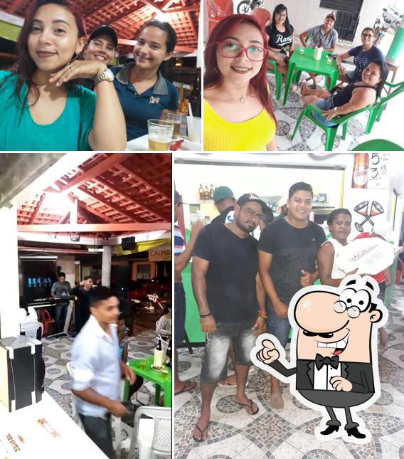 MANO'S BAR