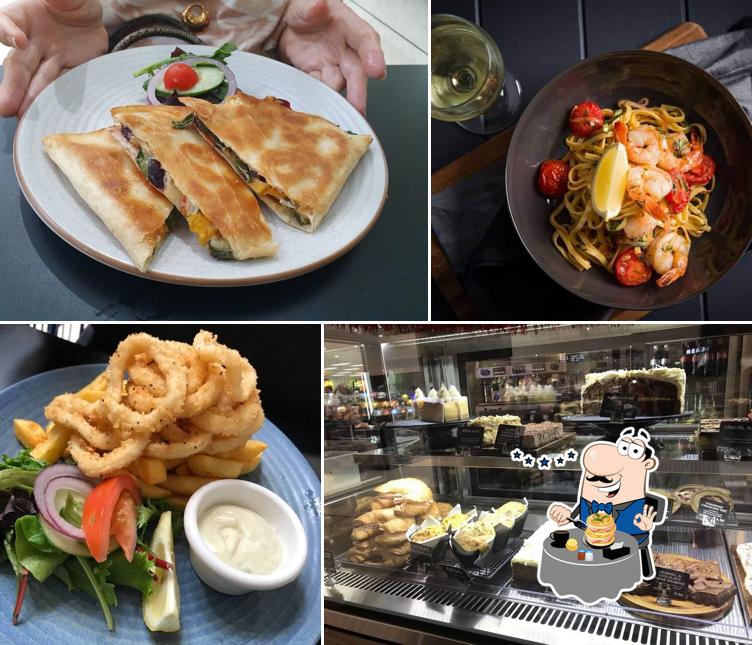 The Coffee Club Café Mt Ommaney, 43a/Mt Ommaney Centre, 43A/171 Dandenong Rd in Mount Ommaney