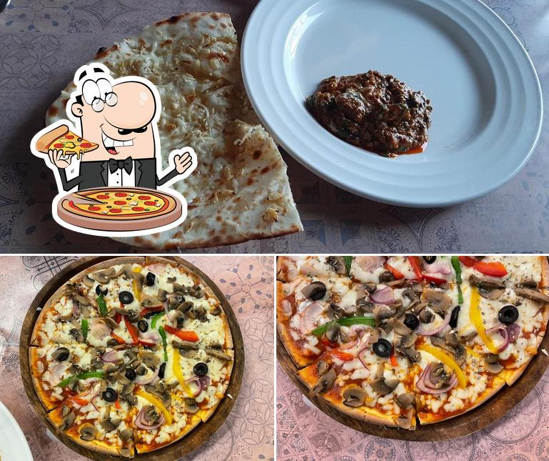 Order pizza at Special's Restro & Cafe