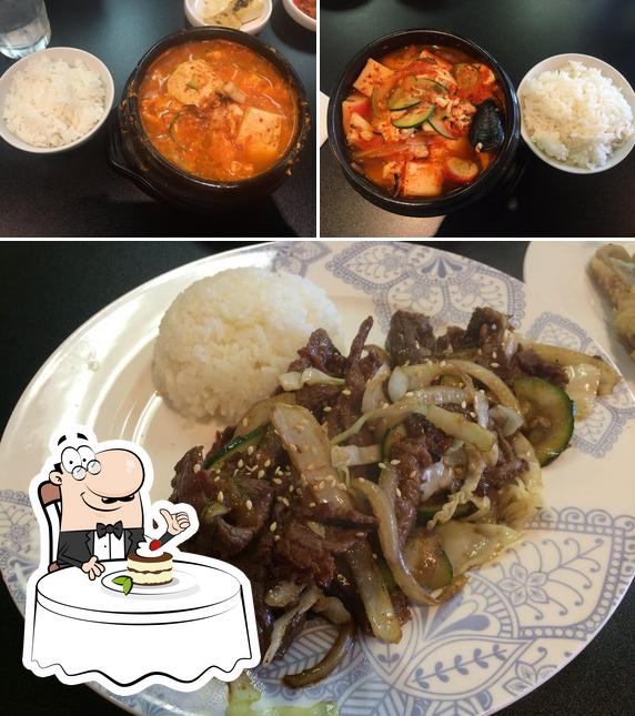 Kimchi Korean Restaurant tiene una buena selección de postres