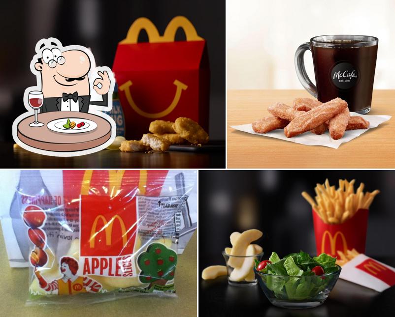 McDonald's, 4190 Lynn Rd in Ravenna Restaurant menu and reviews
