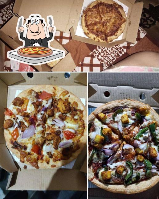 Pick pizza at Pizza Hut Bariatu, Ranchi