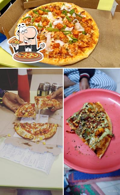 At Domino's Pizza Amdi Mandir, Durg, you can get pizza