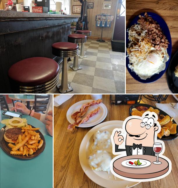 Everybody's Restaurant in Baldwin Restaurant menu and reviews