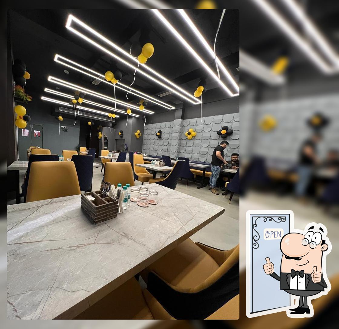 CASTLE GREY MULTI-CUISINE EATERY
