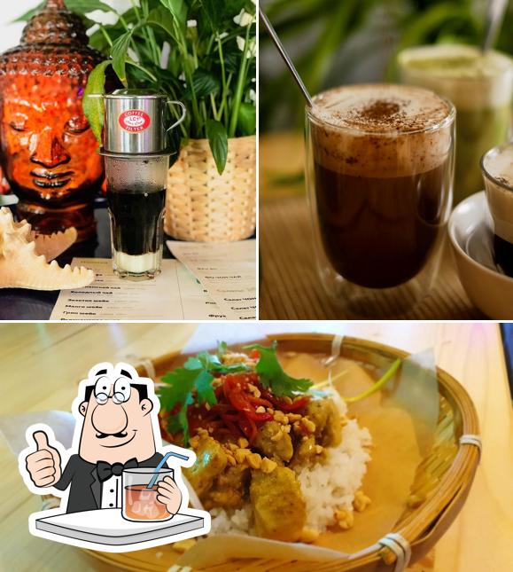 The image of drink and food at Dedushka Pho