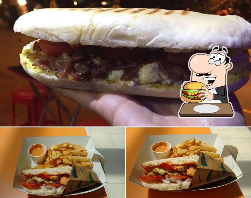 Try out one of the burgers served at Le Casse Croûte