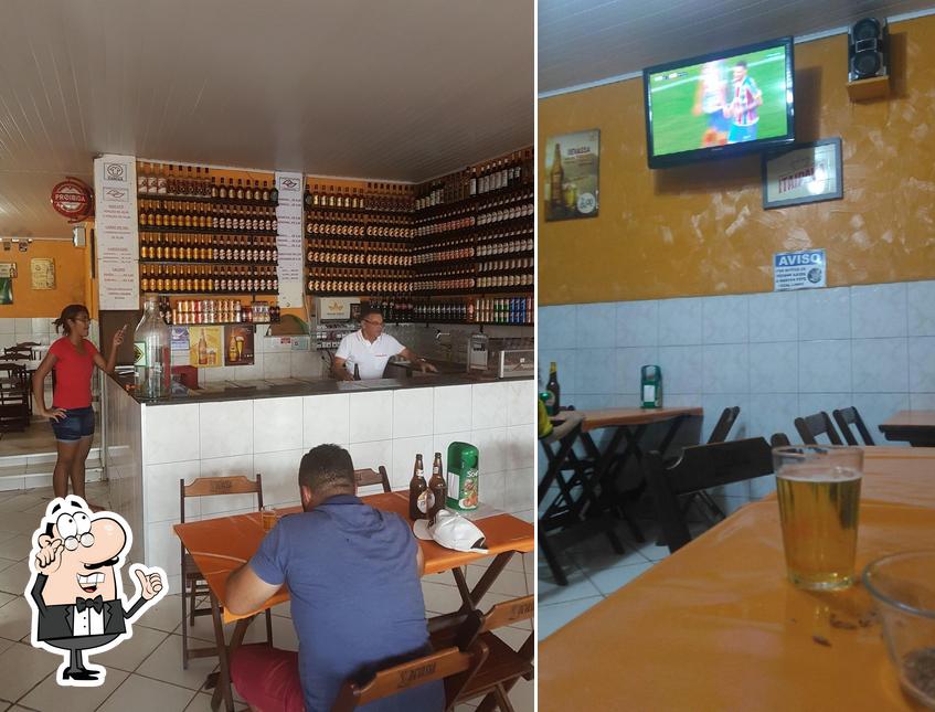 O interior do Bar Do Lula