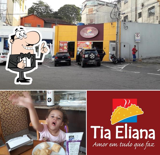 Tia Eliana