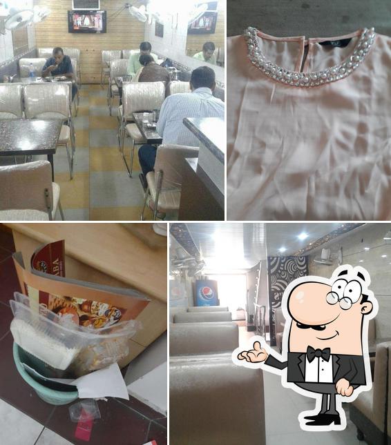 Check out how Gyan Vaishnav Dhaba looks inside