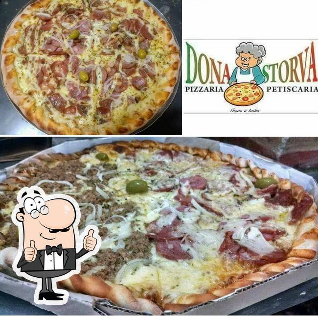 Look at the image of Pizzaria Dona Storva